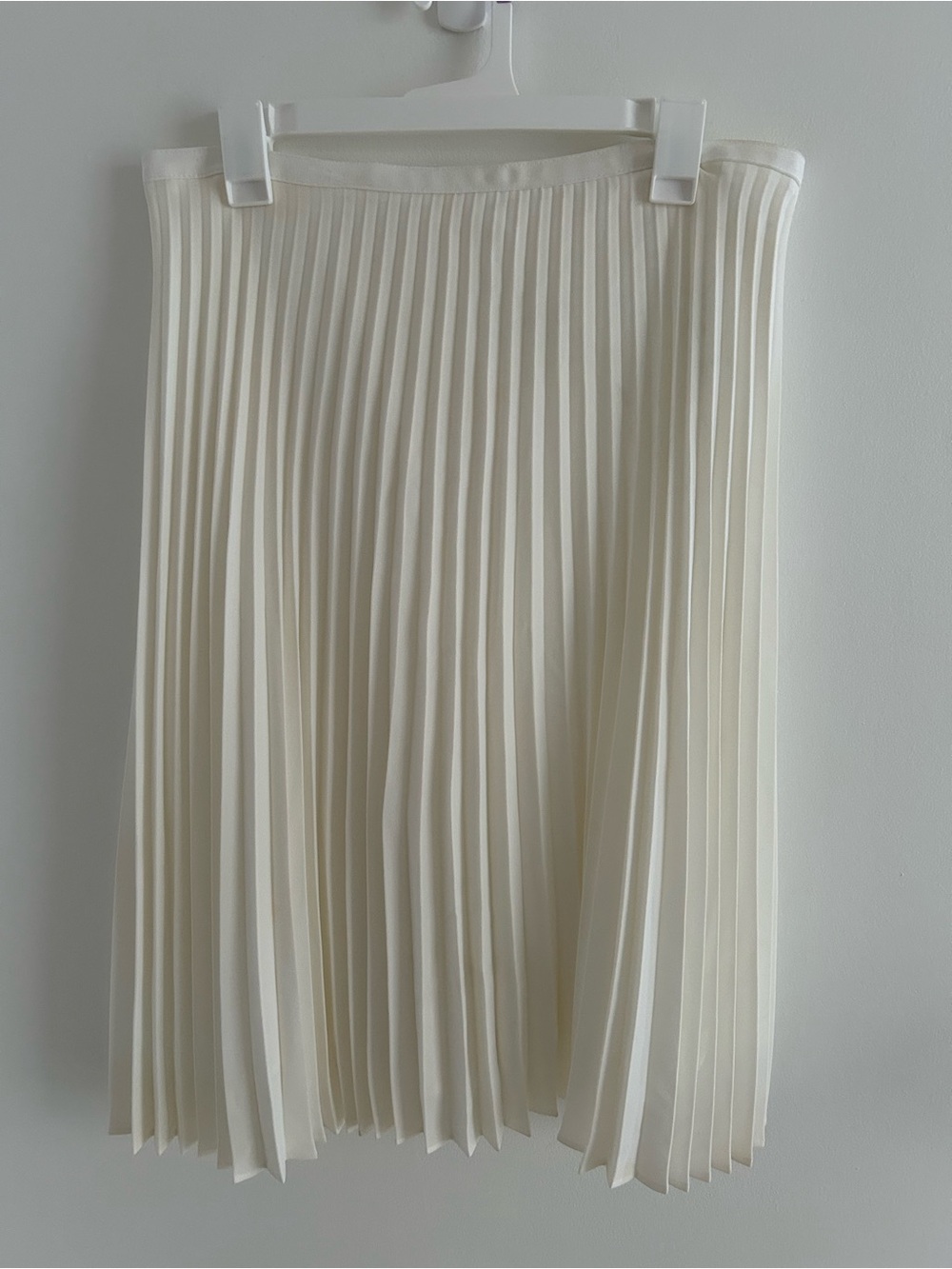 Women's Cream Pleated Midi Skirt — Lightweight Accordion Style